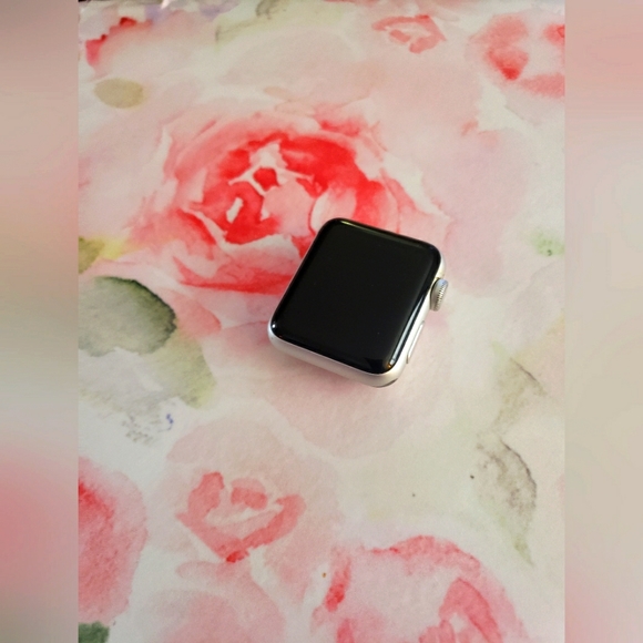 Apple iwatch series 3 - Picture 3 of 6